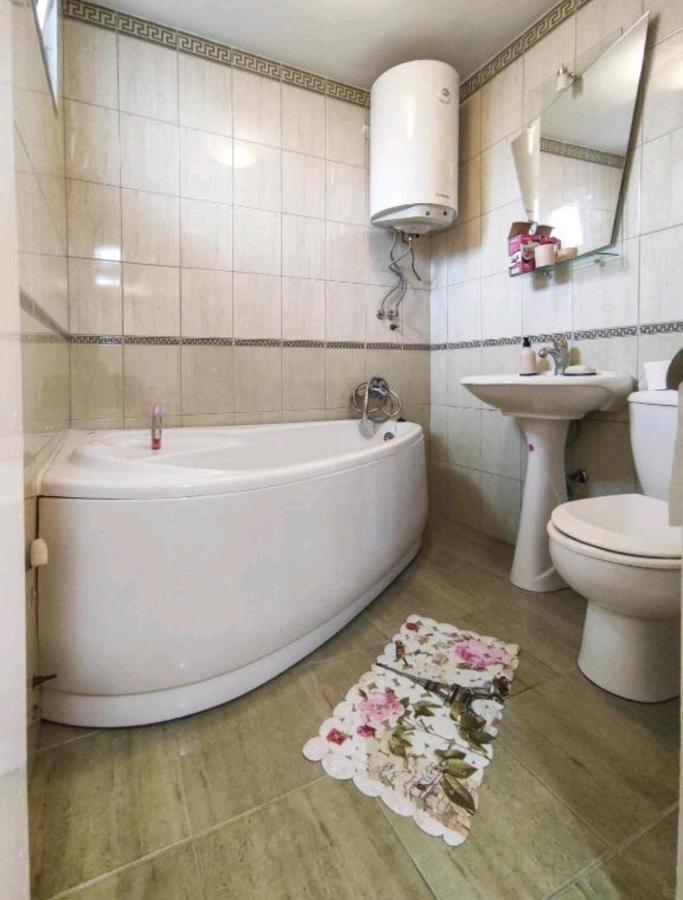S. A. L. Prenociste Apartment Zrenjanin Luaran gambar